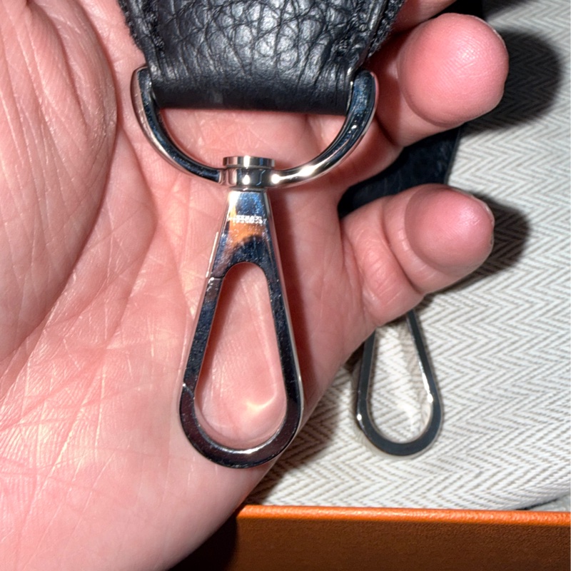 Evelyne 29 全新閒置黑色銀扣-12