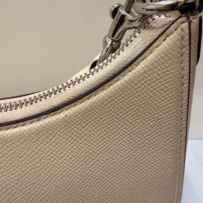 Coach Cary 單肩包 荔枝紋皮革 象牙白 附兩款肩袋-14