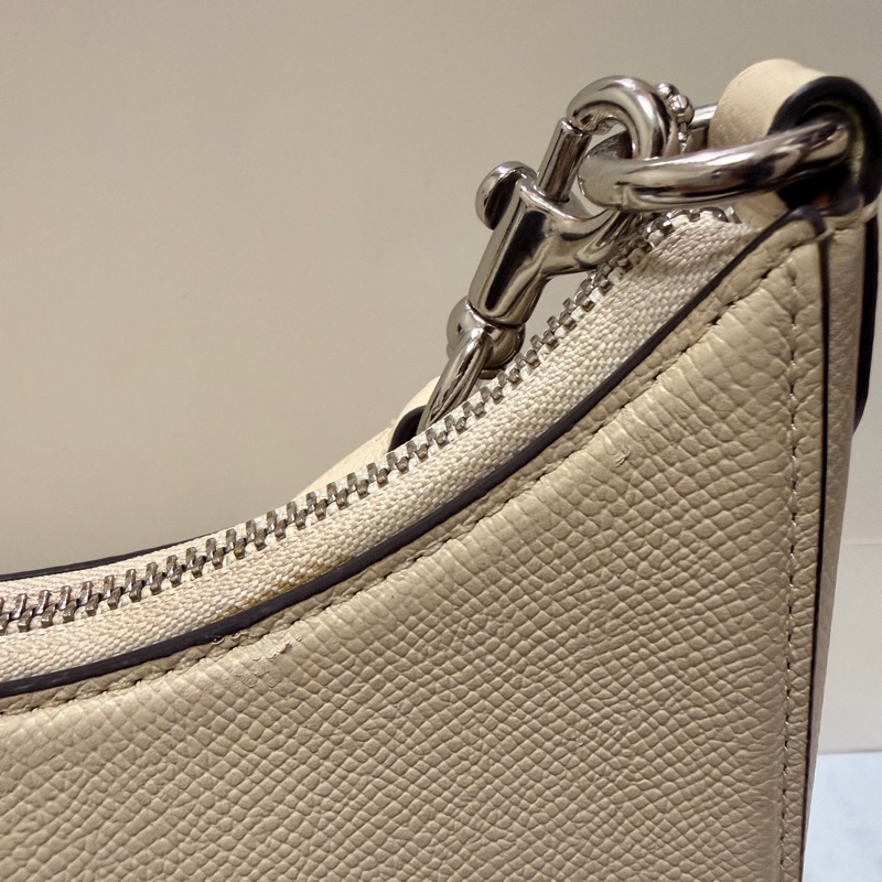 Coach Cary 單肩包 荔枝紋皮革 象牙白 附兩款肩袋-20