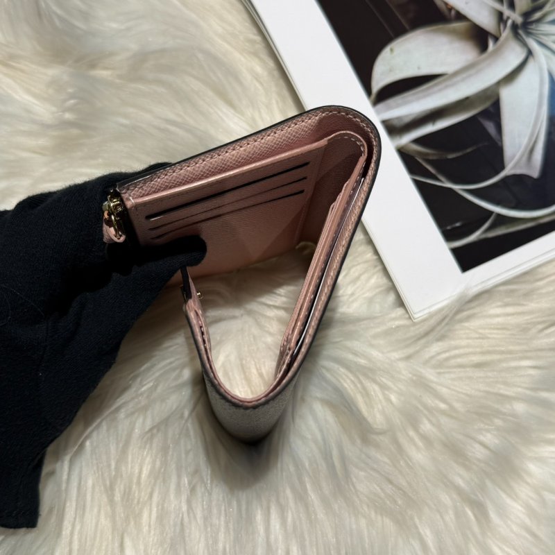 LV 經典老花三折短夾-4