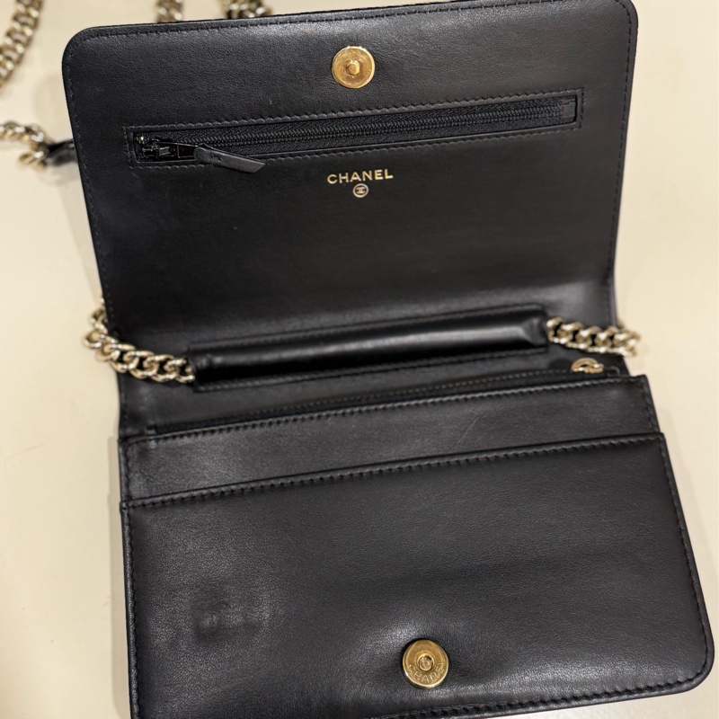 CHANEL香奈兒BOYWOC金色牛皮金鏈肩背包-5