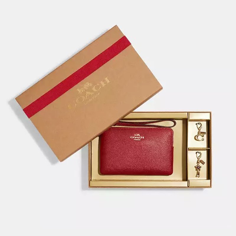 【COACH】素面皮革L型手拿包及吊飾禮盒-紅色-0