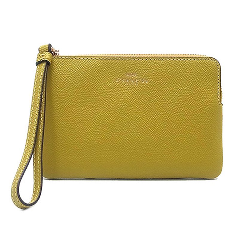 【COACH】素面皮革Ｌ型拉鍊手拿包-土黃色-0