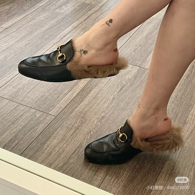 914intheair精品代購『全新閒置』Gucci 毛毛馬銜扣穆勒拖39-3