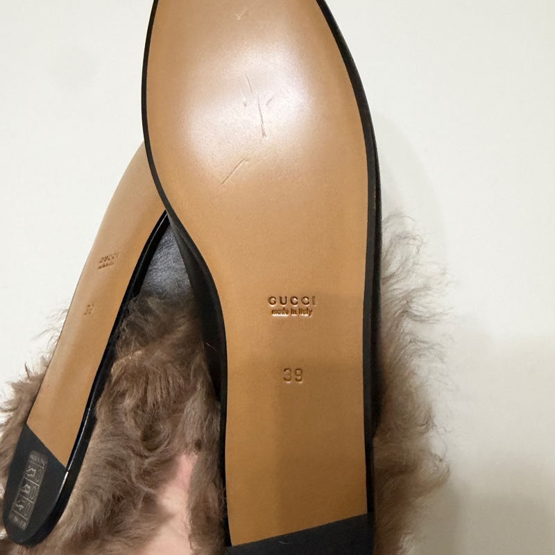 914intheair精品代購『全新閒置』Gucci 毛毛馬銜扣穆勒拖39-37