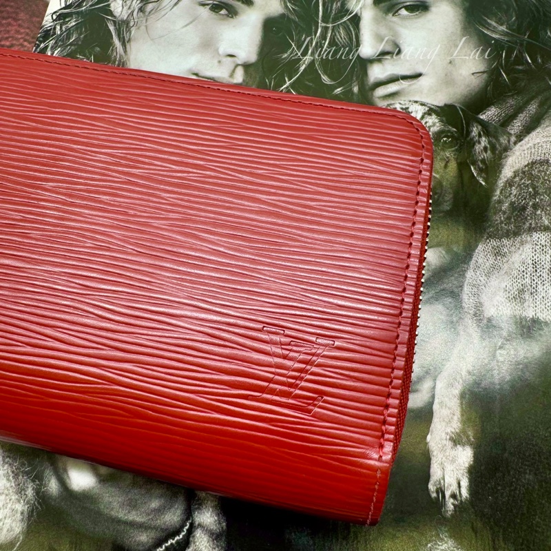 LOUIS VUITTON Epi Zippy Wallet 經典水波紋寶石紅長夾-4
