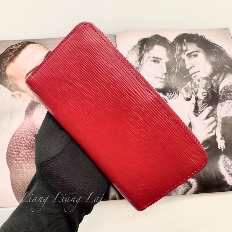 LOUIS VUITTON Epi Zippy Wallet 經典水波紋寶石紅長夾-17