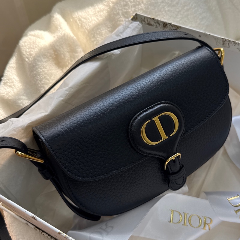 （全新閒置）Dior 2025新款 Bobby 斜背包-1