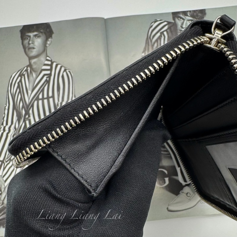 GUCCI 古馳 Microguccissima 經典小雙G壓紋拉鍊黑色長夾-11