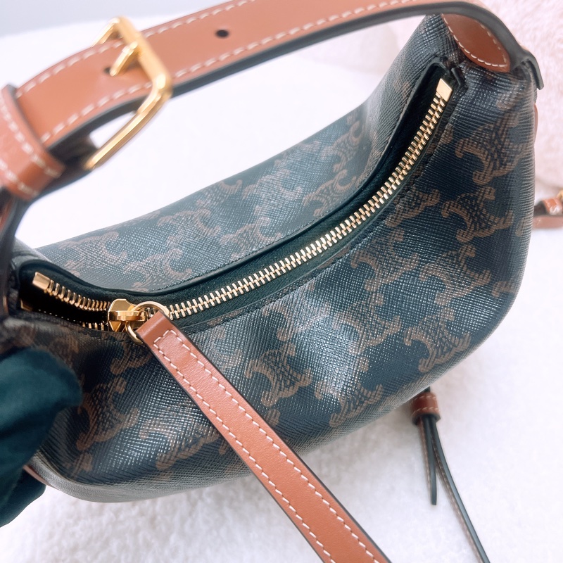 近新 Celine lulu teen 老花斜挎包-11