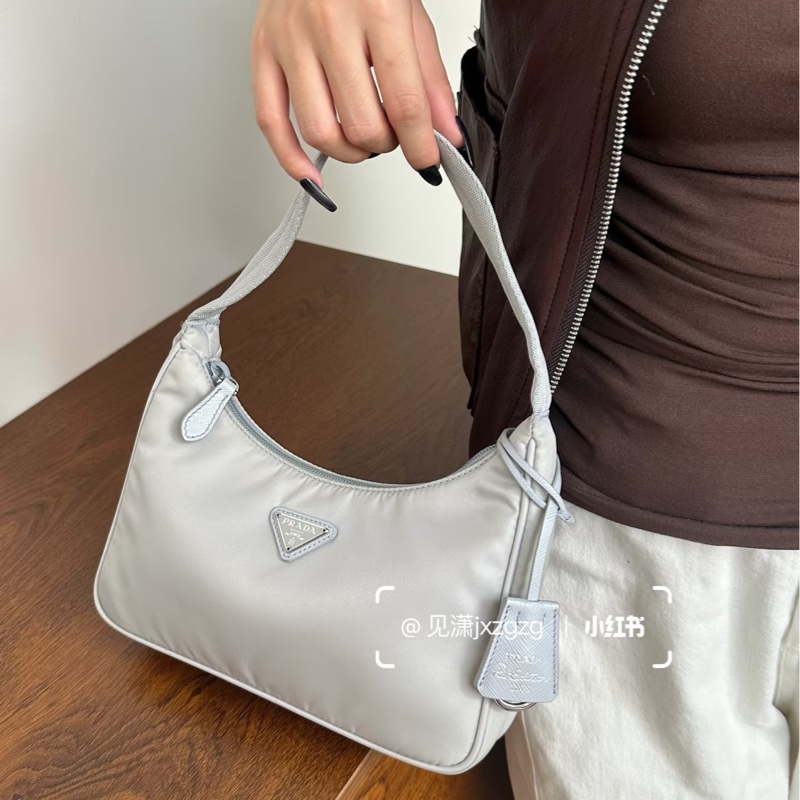 Prada hobo 腋下包-0