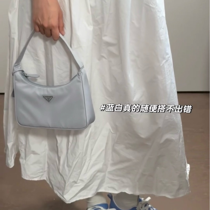 Prada hobo 腋下包-1