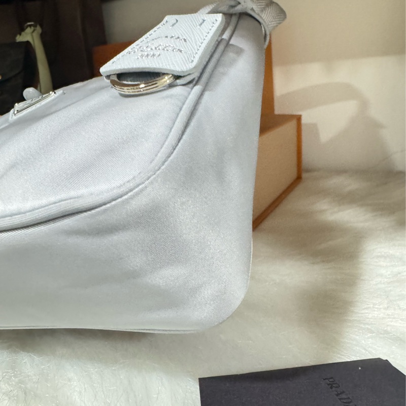 Prada hobo 腋下包-13