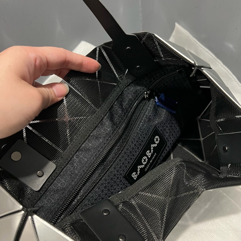 Issey miyake 三宅一生 6X6 BAO BAO包 手提包 肩背包 銀色-19