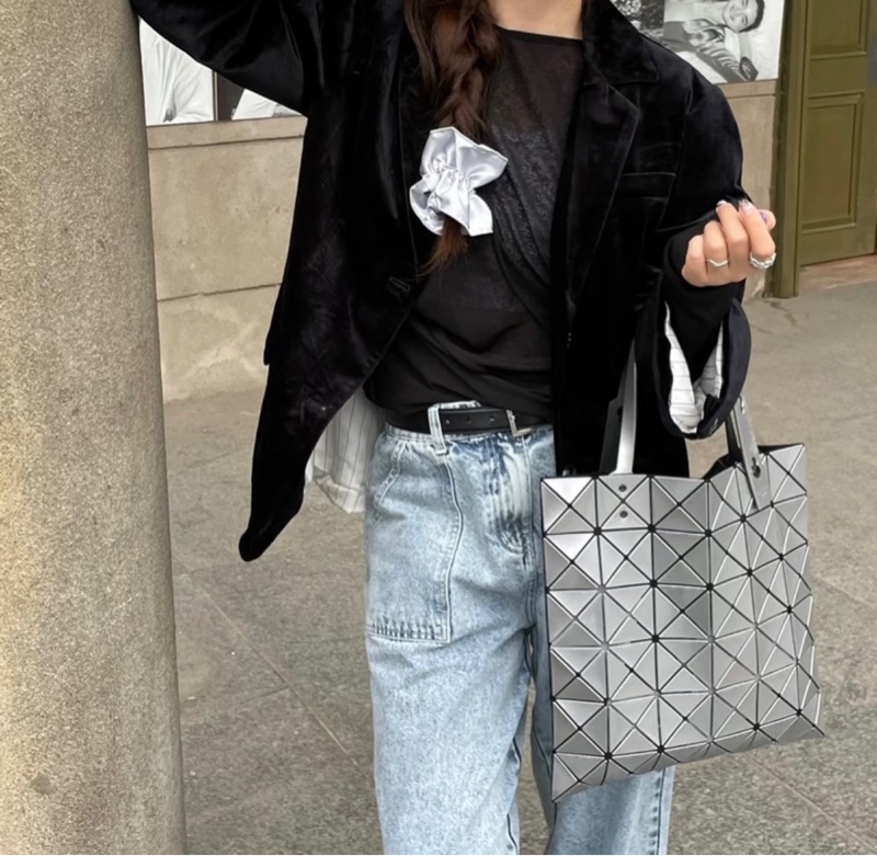 Issey miyake 三宅一生 6X6 BAO BAO包 手提包 肩背包 銀色-30