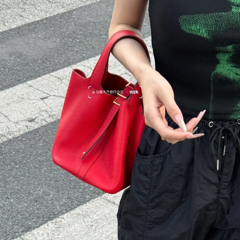 明艷動人😍低價出超划算🆕Hermes愛馬仕蕃茄紅銀扣菜籃子18手提包-0