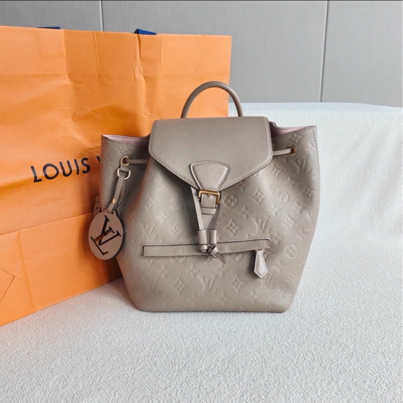 溫柔實用款🐘 LV路易威登Montsouris 大象灰牛皮壓紋後背包雙肩包-6