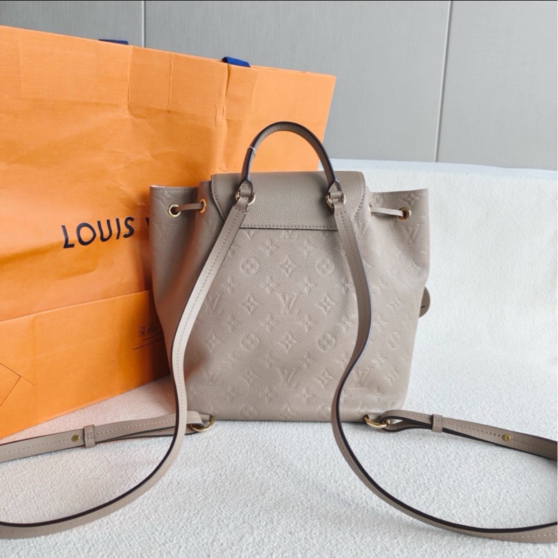 溫柔實用款🐘 LV路易威登Montsouris 大象灰牛皮壓紋後背包雙肩包-7