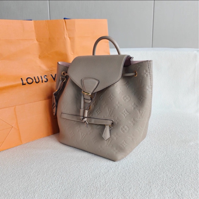 溫柔實用款🐘 LV路易威登Montsouris 大象灰牛皮壓紋後背包雙肩包-10