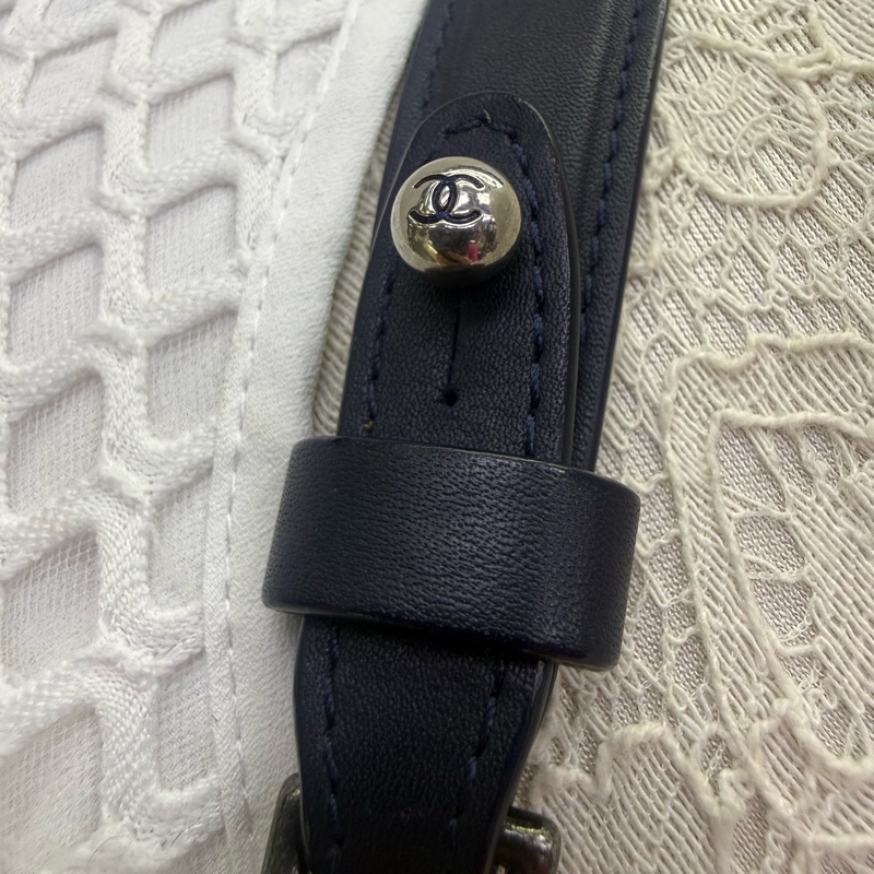 Chanel Handbag-12
