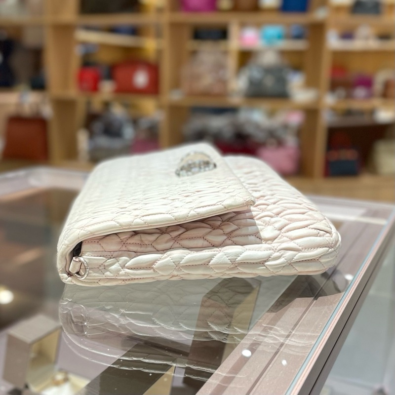 miumiu藕粉色水钻包中号-4