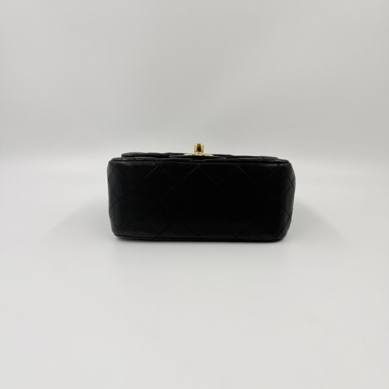CHANEL - CHANEL黑色金釦菱格羊皮方胖╻ 17cm-7