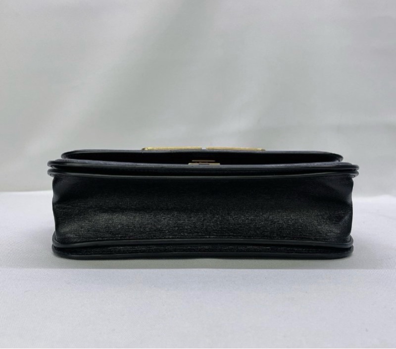 BALENCIAGA Gossip牛皮金扣單肩包-11