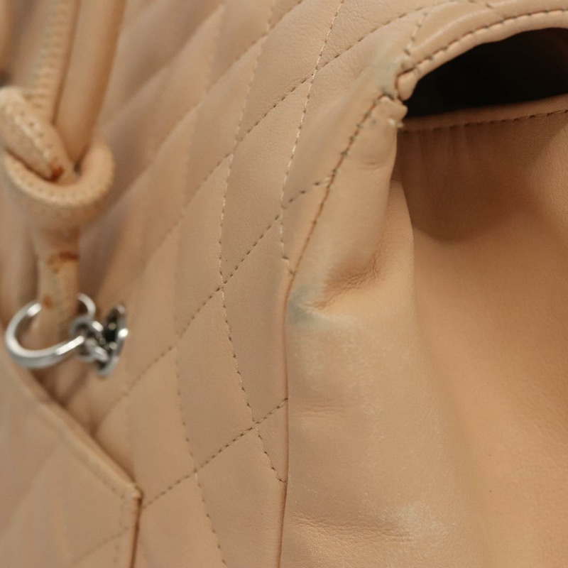 【日本直送】香奈兒 (CHANEL) 絎縫 Cambon 系列單背包，米色皮革，銀色雙C標誌，正品編號 110229SAV-4