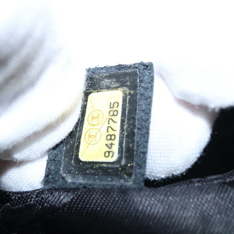 【日本直送】香奈兒 (CHANEL) 絎縫 Cambon 系列單背包，米色皮革，銀色雙C標誌，正品編號 110229SAV-10