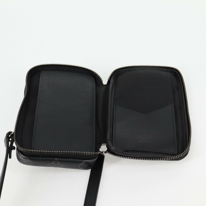 【日本直送】路易威登 Monogram Eclipse 雙手機包 灰色 M69534 LV Auth BA1275SAV-10