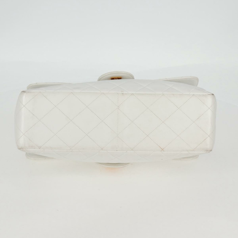 【日本直送】香奈兒 Matelasse 30 雙面鏈條包,羊皮材質,白色金色 CC 標誌,正品編號 bs17533SAV-5