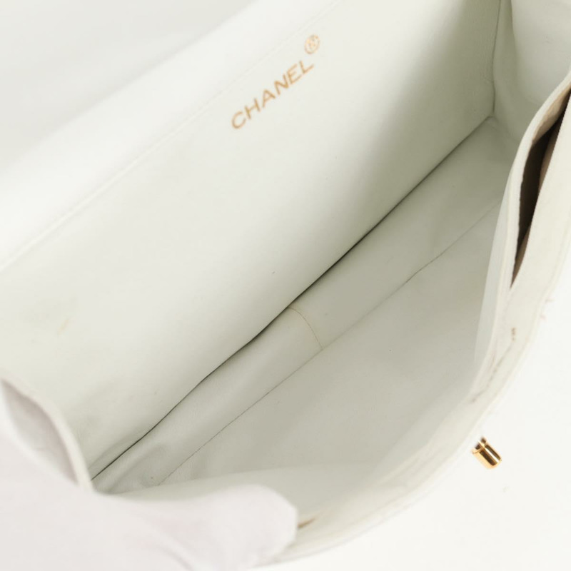 【日本直送】香奈兒 Matelasse 30 雙面鏈條包,羊皮材質,白色金色 CC 標誌,正品編號 bs17533SAV-8
