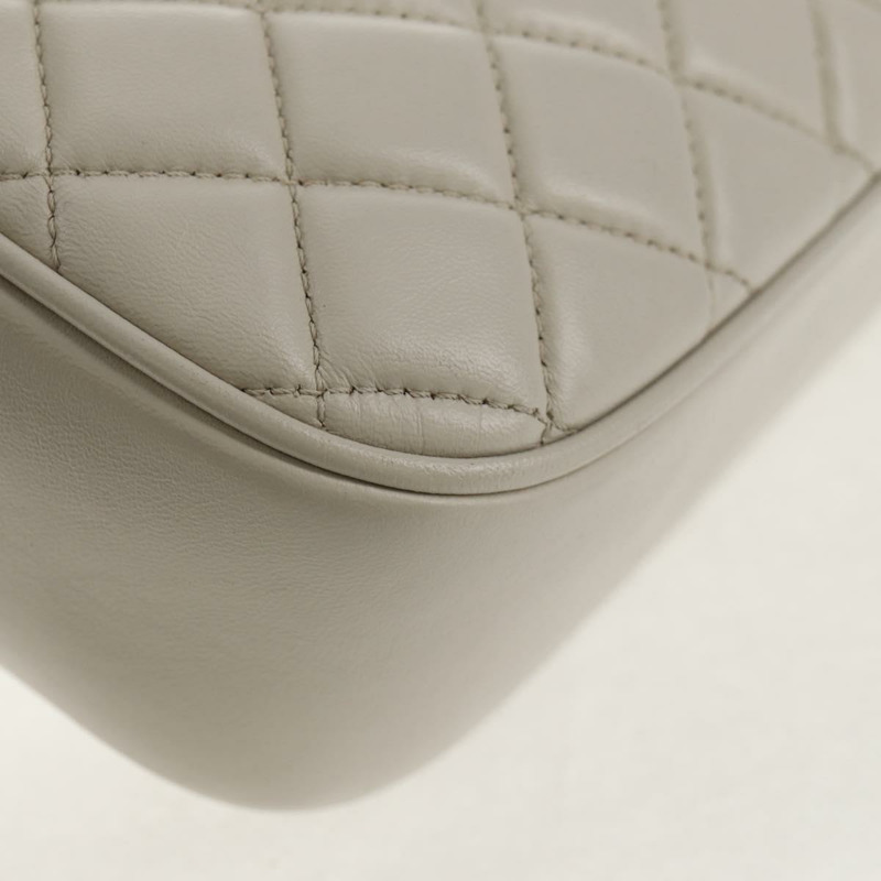 【日本直送】香奈兒 (CHANEL) 絎縫鏈條單肩包 白色皮革 CC 正品 BA6864SAV-16