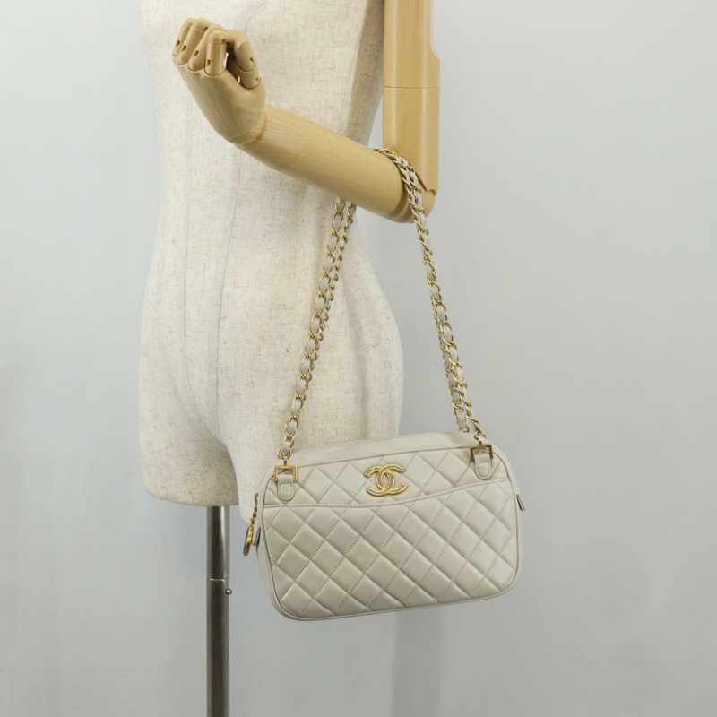 【日本直送】香奈兒 (CHANEL) 絎縫鏈條單肩包 白色皮革 CC 正品 BA6864SAV-27