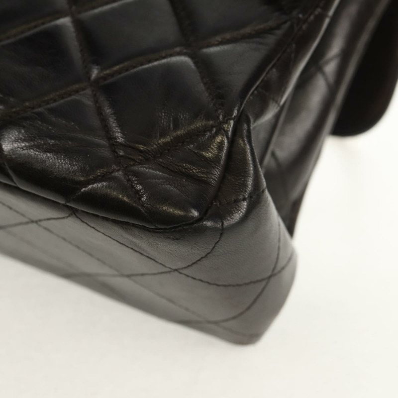 【日本直送】香奈兒 Matelasse 30 雙面鏈條包，羊皮材質，黑色金色雙C標誌，正品 ep11971SAV-17