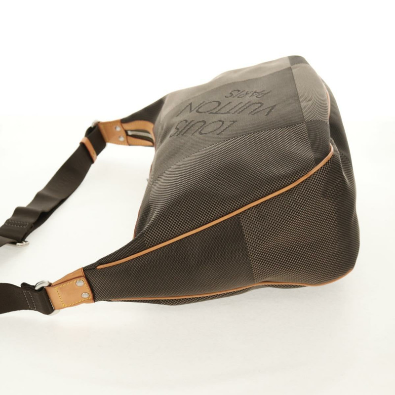 【日本直送】路易威登 Damier Geant Explorateur 單肩包 卡其色 M93615 LV 正品 ki6235V-2