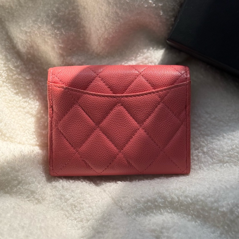 (上海購證🌹全配）香奈兒cf雙層荔枝零錢包 💕乾燥玫瑰粉-1