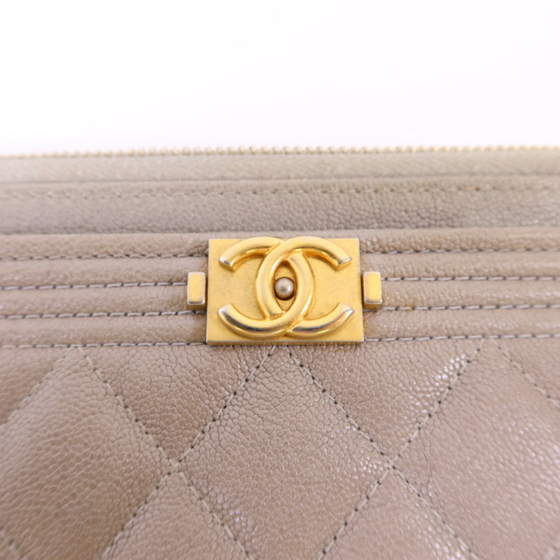 CHANEL 牛皮皮革Boy Long Wallet金扣長錢包-8