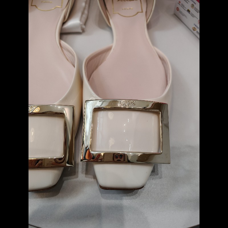 Roger Vivier Shoes-3