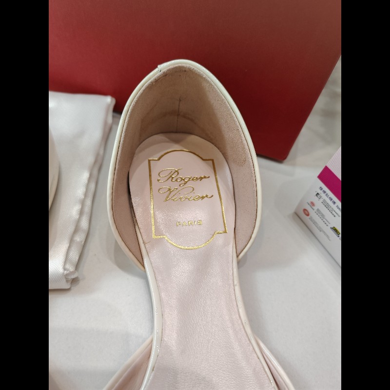 Roger Vivier Shoes-4