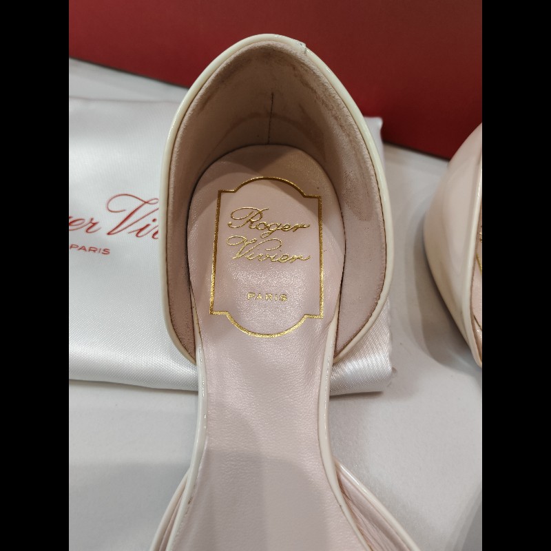 Roger Vivier Shoes-5