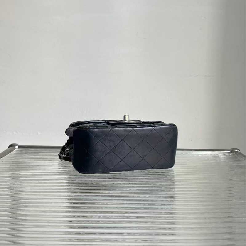 🔥新到：11開 97🆕 Chanel / 香奈兒 黑銀菱格CF方胖子鏈條包，尺寸：17×13.5cm 好價🉐-3