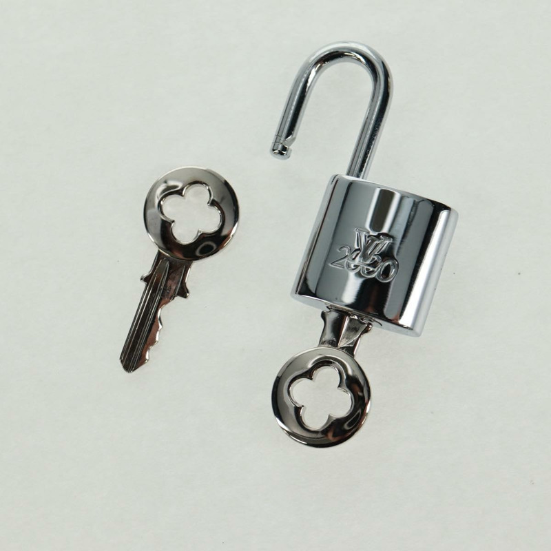 【日本直送】路易威登 Monogram Love Message 迷你旅行箱 透明塑膠 M99079 正品 167975V-22