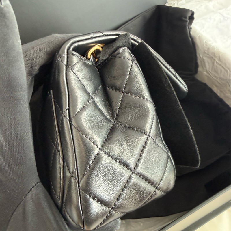 全新CHANEL黑色羊皮金球方胖AS1786-2