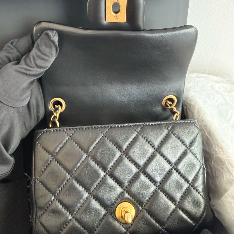 全新CHANEL黑色羊皮金球方胖AS1786-6