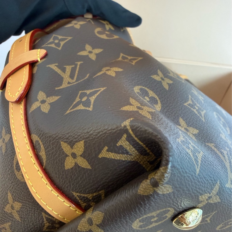 近新LV老花Carry All PM側背包肩背包M46203-8