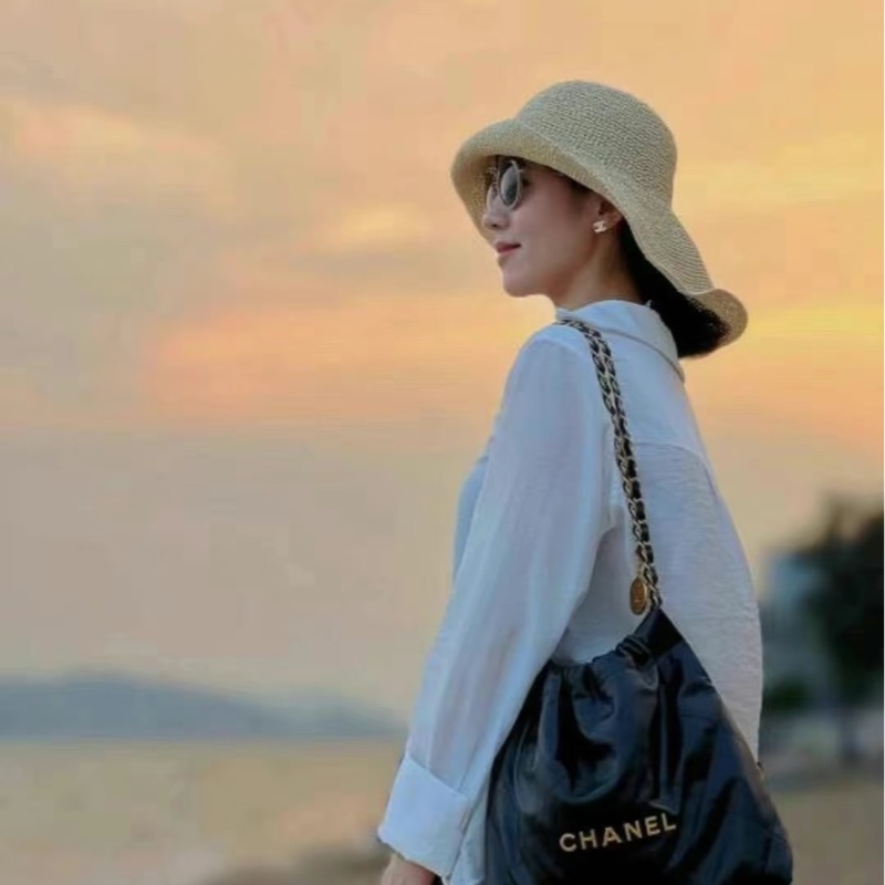 全新CHANEL黑色金字22bag小號垃圾袋AS3260 23P-17