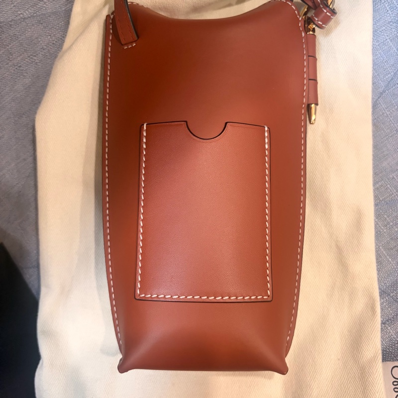 LOEWE gate pocket 手機包-7