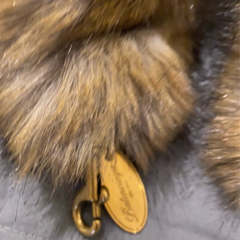 Balenciaga fur strap-9