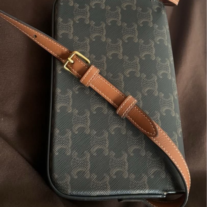 celine 凱旋門老花腋下包-11